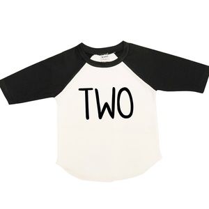 “TWO” Raglan T-shirt